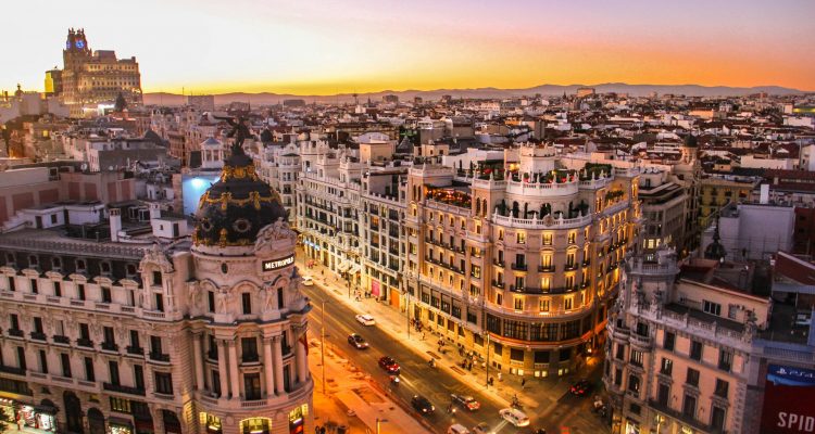 Sepak Bola, Seni, dan Kuliner Terbaik di Madrid