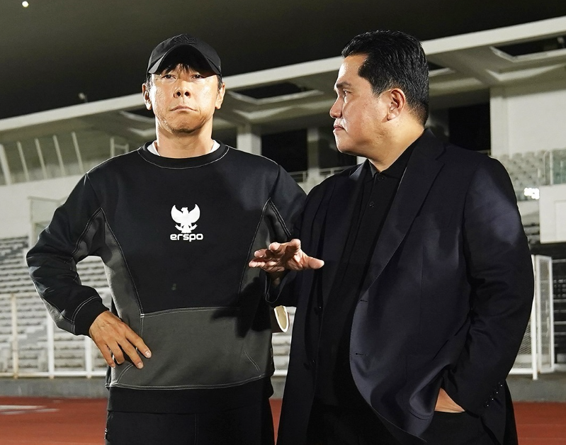 Erick Thohir Ingatkan Shin Tae-yong untuk Serius Matangkan Taktik