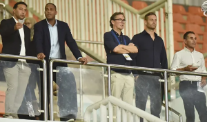Jelang Timnas Indonesia vs China, Patrick Kluivert Malah Liburan