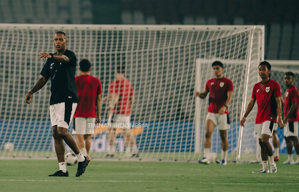 Taktik Jitu Patrick Kluivert saat Timnas Indonesia vs China