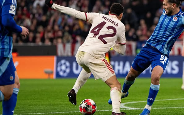 Jamal Musiala Cedera Parah, Bayern Tumbang di Tangan PSG!