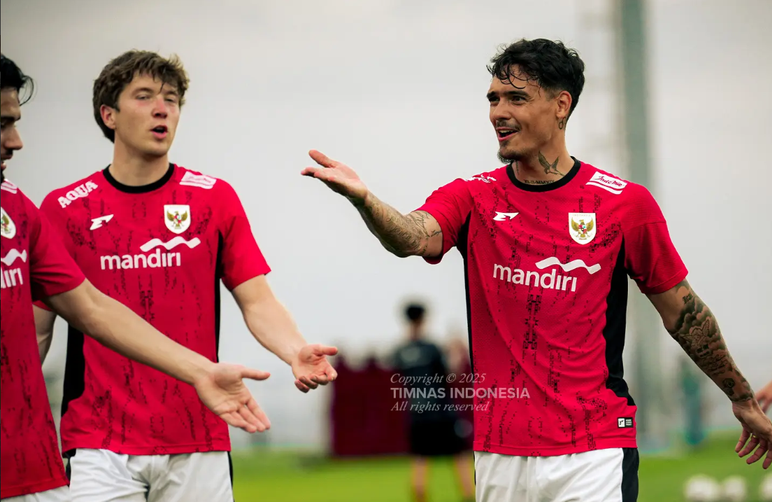 Shayne Pattynama Selangkah Lagi Gabung Buriram United atau Persib
