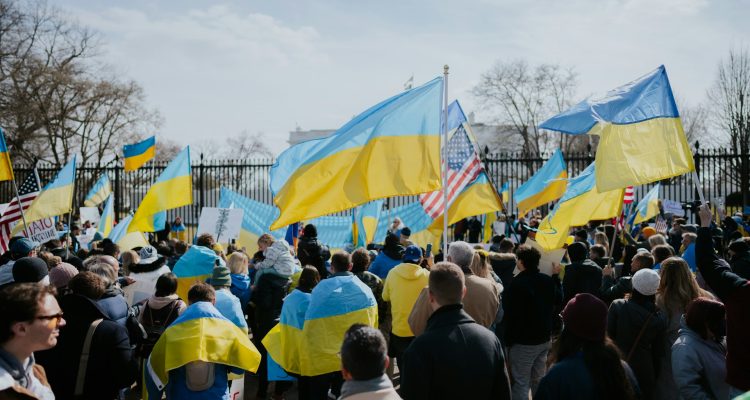 Vladimir Putin Siap Bertemu Zelensky, Tapi Ada Syaratnya