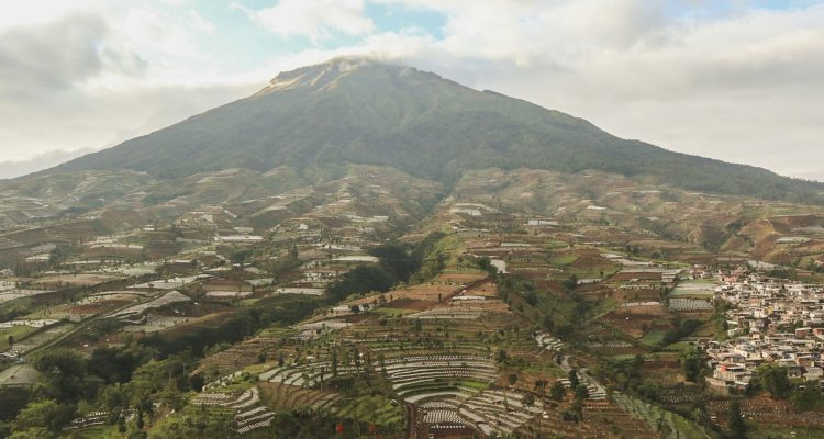 Letusan Dahsyat Gunung Lewotobi Guncang Flores Timur