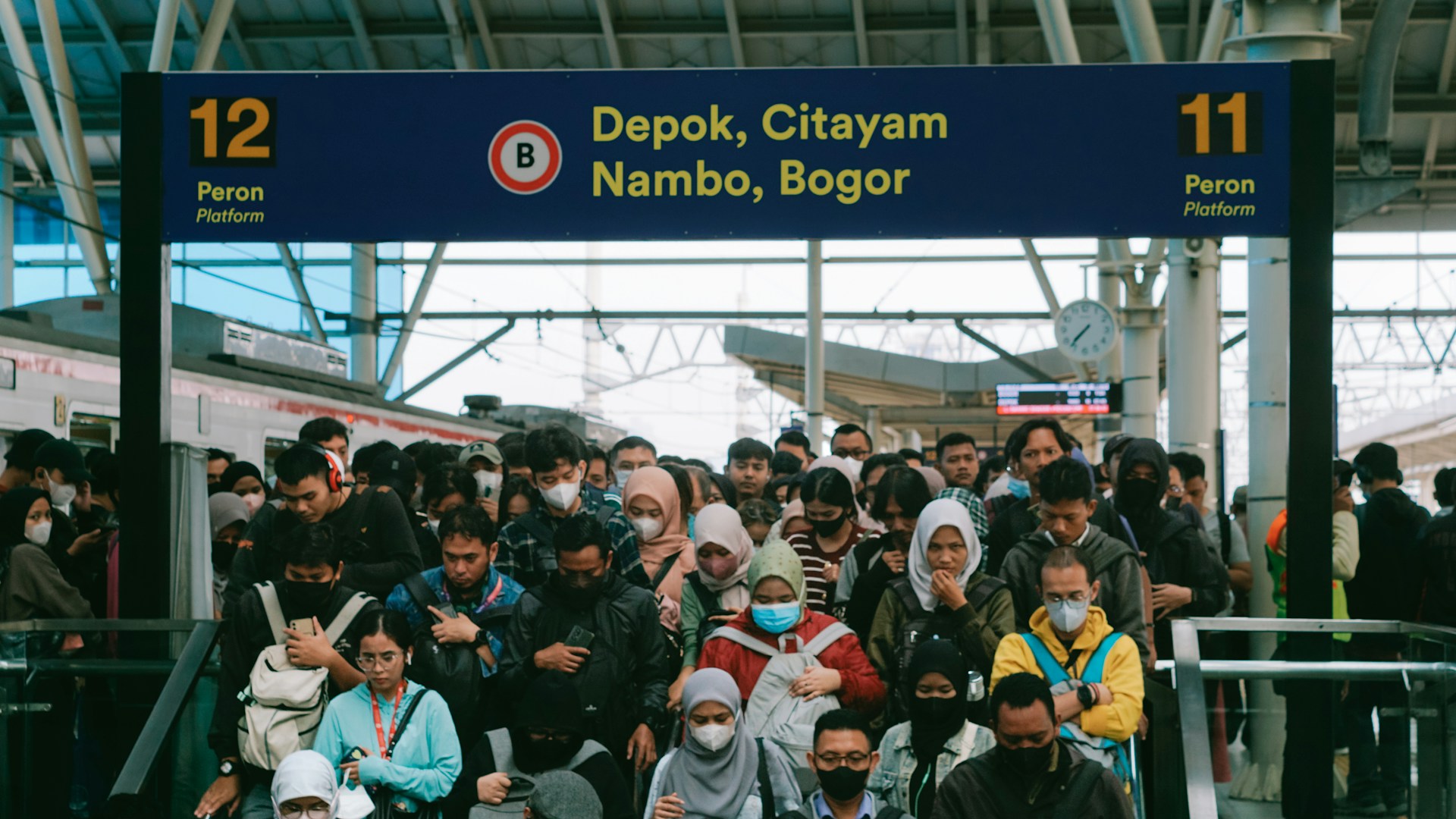 Menteri PPPA Usul Gerbong Wanita Dipindah, Ini Alasannya!