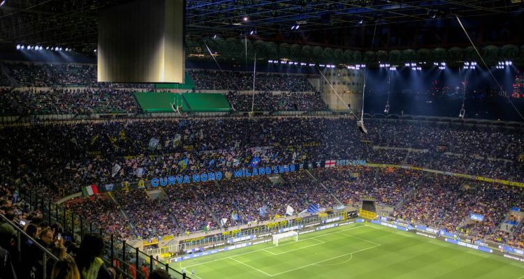 Napoli vs Milan Rossoneri Tumbang, Klasemen Berubah!