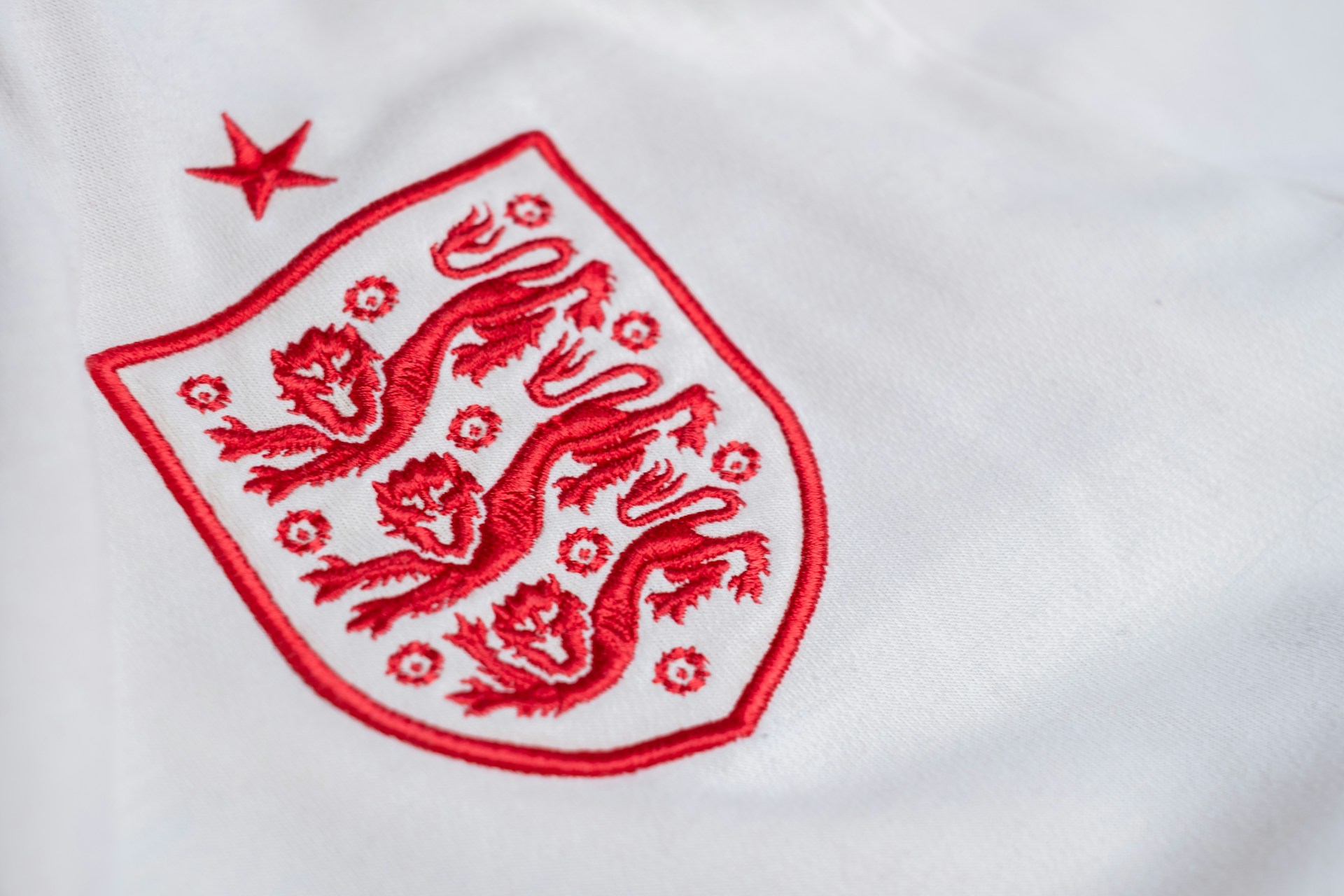Norwegia vs Inggris Drama, Kontroversi, dan Dua Gol Bellingham